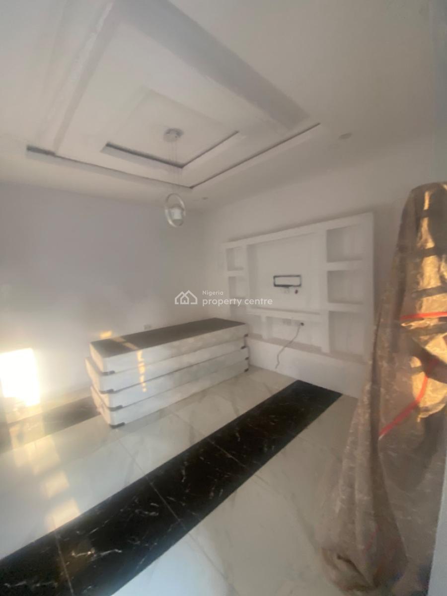 Luxuriously Mini Flat / Apartment with Excellent Finishing, No. 1b, Segun Street, Abijo, Lekki, Lagos, Mini Flat (room and Parlour) for Rent