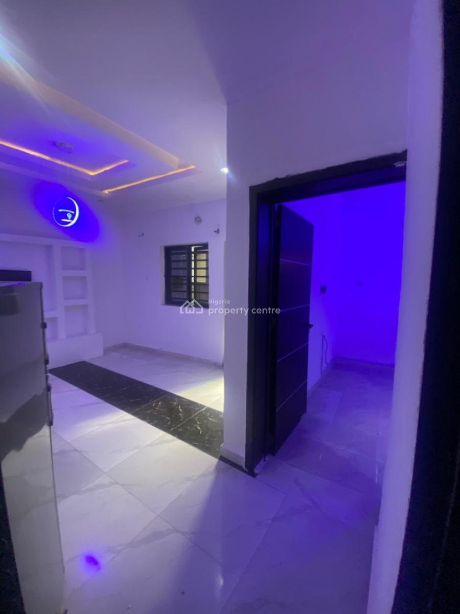 Luxuriously Mini Flat / Apartment with Excellent Finishing, No. 1b, Segun Street, Abijo, Lekki, Lagos, Mini Flat (room and Parlour) for Rent