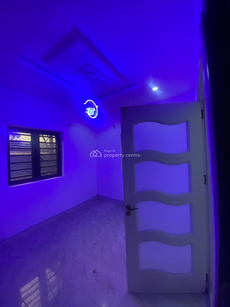 Luxuriously Mini Flat / Apartment with Excellent Finishing, No. 1b, Segun Street, Abijo, Lekki, Lagos, Mini Flat (room and Parlour) for Rent