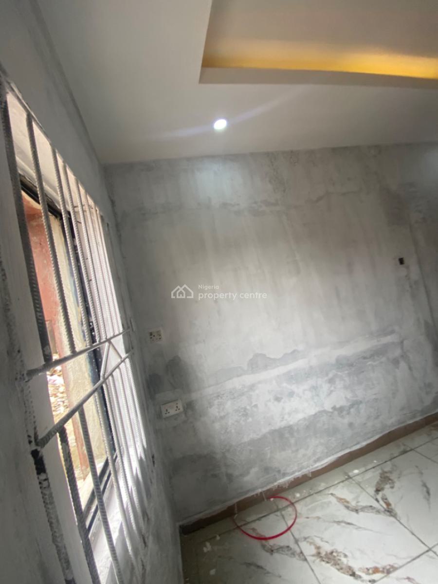 Luxuriously Spacious Self Contain Flat, 13 a Femi Street Sangotedo , Femi Court., Sangotedo, Ajah, Lagos, Self Contain (single Rooms) for Rent