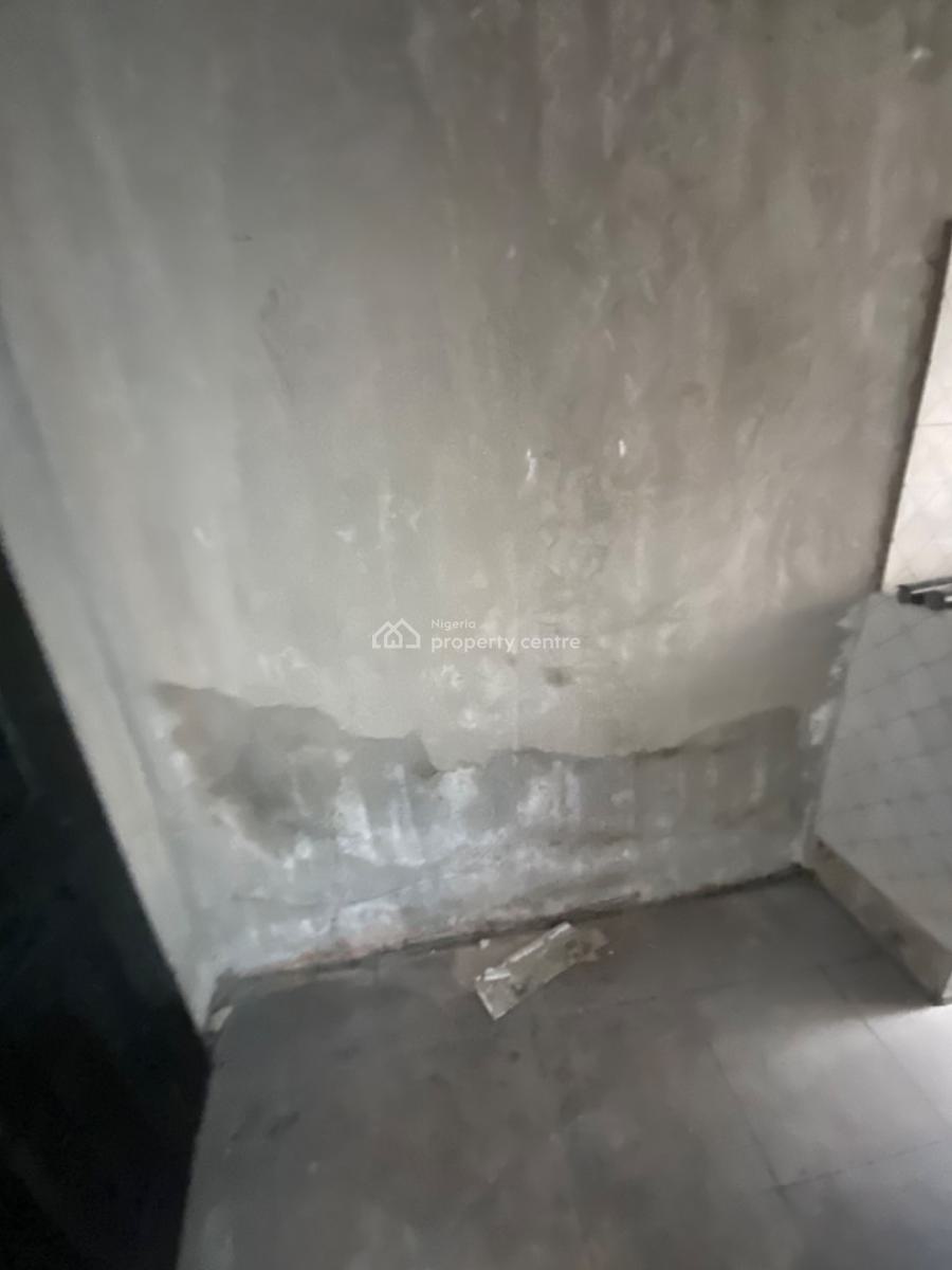 Luxuriously Spacious Self Contain Flat, 13 a Femi Street Sangotedo , Femi Court., Sangotedo, Ajah, Lagos, Self Contain (single Rooms) for Rent