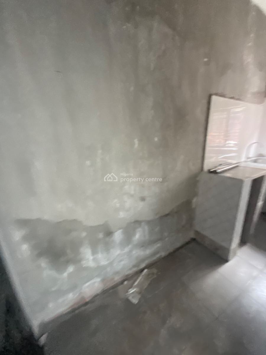 Luxuriously Spacious Self Contain Flat, 13 a Femi Street Sangotedo , Femi Court., Sangotedo, Ajah, Lagos, Self Contain (single Rooms) for Rent