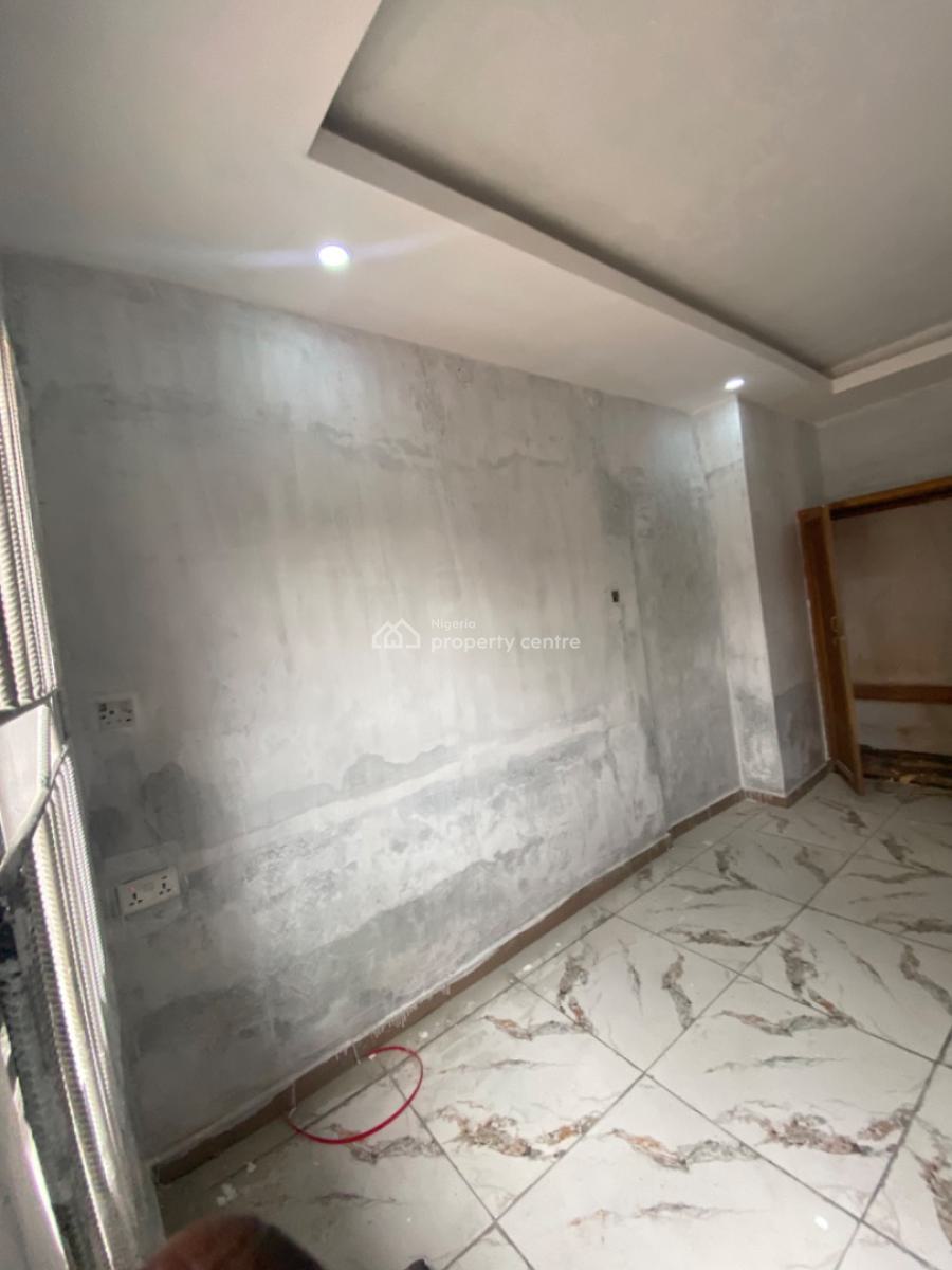 Luxuriously Spacious Self Contain Flat, 13 a Femi Street Sangotedo , Femi Court., Sangotedo, Ajah, Lagos, Self Contain (single Rooms) for Rent