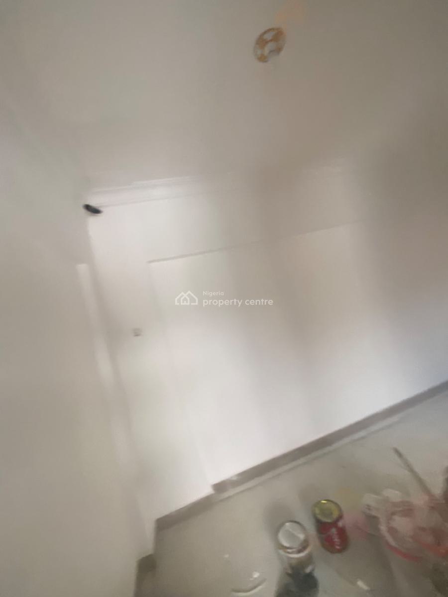 Luxuriously Spacious Self Contain Flat, 13 a Femi Street , Femi Court., Sangotedo, Ajah, Lagos, Self Contain (single Rooms) for Rent