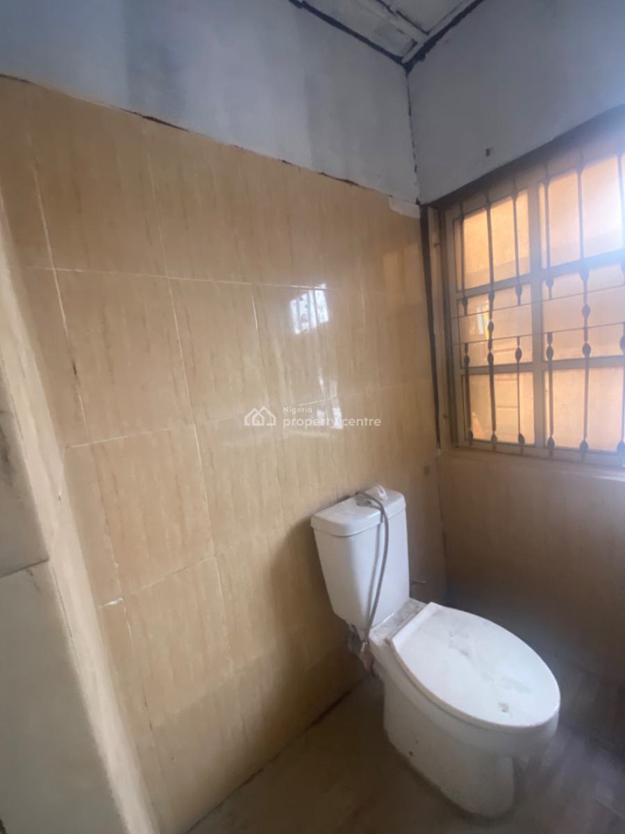 Luxuriously Spacious Self Contain Flat, 13 a Femi Street , Femi Court., Sangotedo, Ajah, Lagos, Self Contain (single Rooms) for Rent