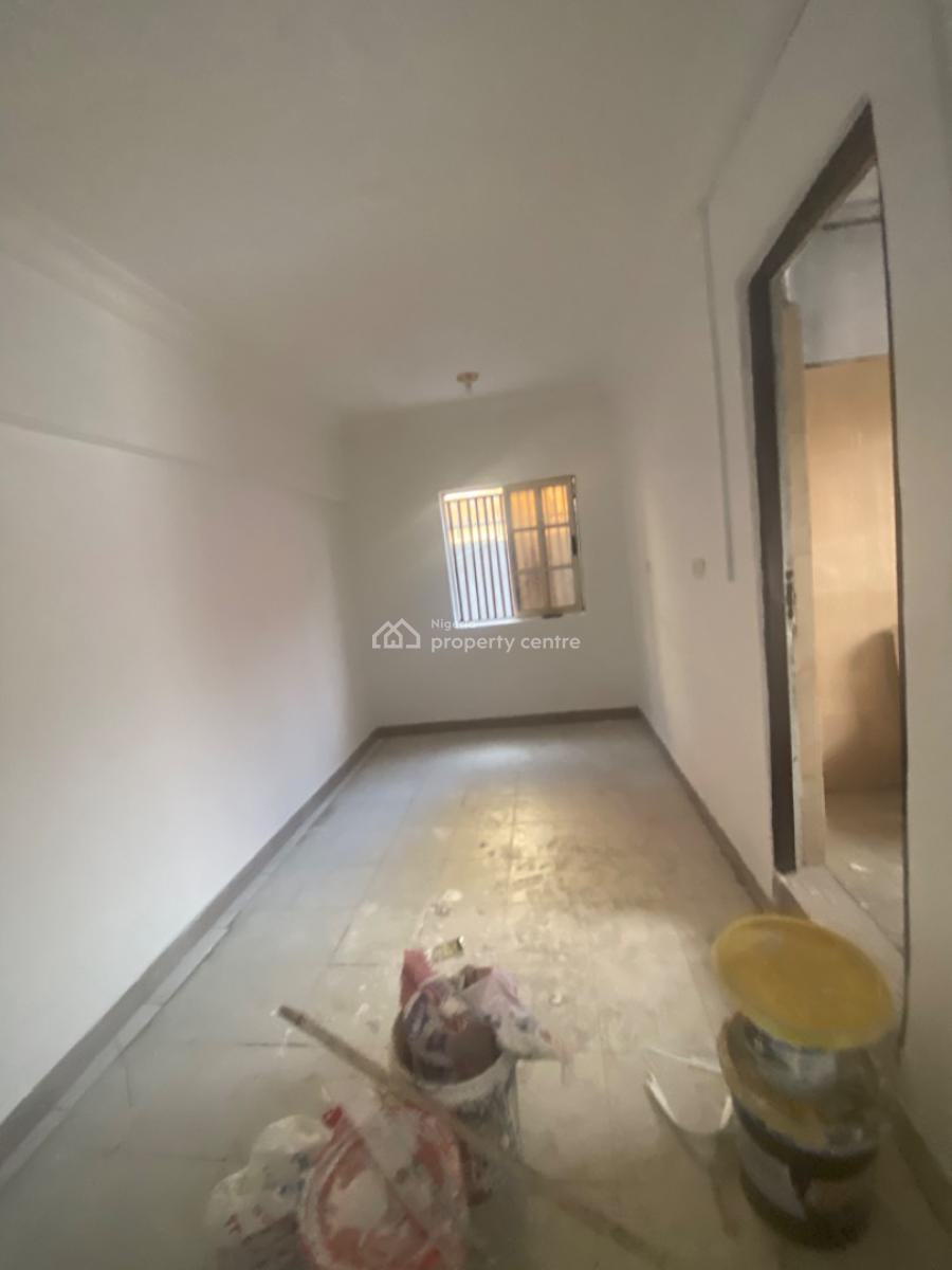 Luxuriously Spacious Self Contain Flat, 13 a Femi Street , Femi Court., Sangotedo, Ajah, Lagos, Self Contain (single Rooms) for Rent