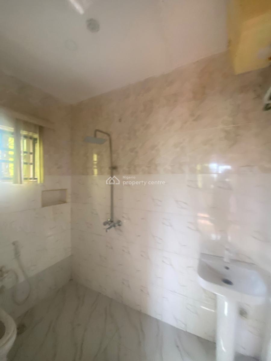 Luxuriously Spacious Nice  Mini Flat with Excellent Finishing, 13 a Femi Street , Femi Court, Sangotedo, Ajah, Lagos, Mini Flat (room and Parlour) for Rent