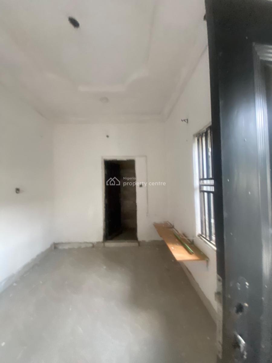 Luxuriously Spacious Nice  Self Contain with Excellent Finishing, 13 a Femi Street , Femi Court Sangotedo, Sangotedo, Ajah, Lagos, Self Contain (single Rooms) for Rent