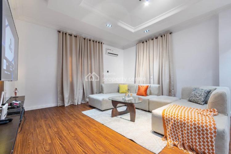 Luxury 3 Bedrooms, Off Admiralty, Lekki Phase 1, Lekki, Lagos, Flat / Apartment Short Let
