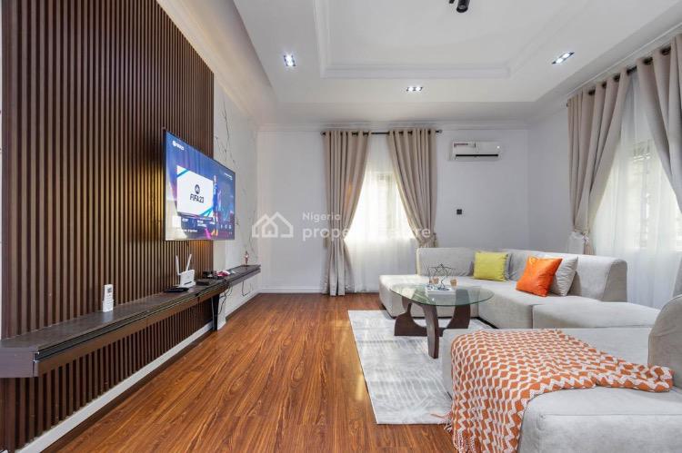 Luxury 3 Bedrooms, Off Admiralty, Lekki Phase 1, Lekki, Lagos, Flat / Apartment Short Let