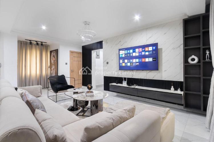 Luxury 2 Bedrooms Apartment, Off Admiralty, Lekki Phase 1, Lekki, Lagos, Flat / Apartment Short Let