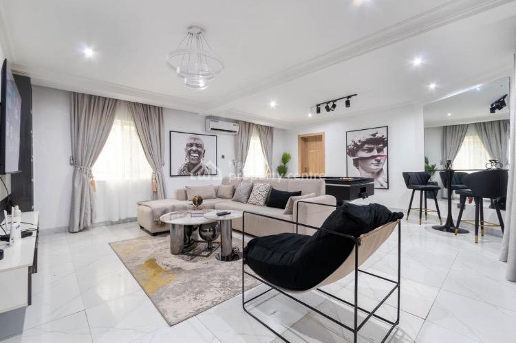 Luxury 2 Bedrooms Apartment, Off Admiralty, Lekki Phase 1, Lekki, Lagos, Flat / Apartment Short Let