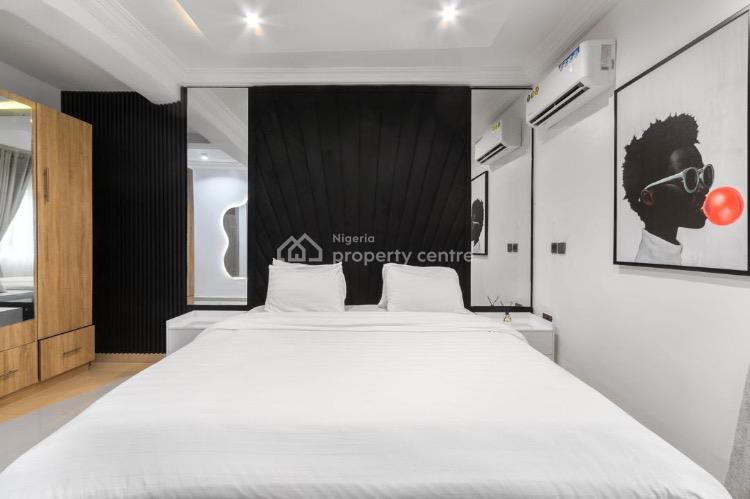 Luxury 2 Bedrooms Apartment, Off Admiralty, Lekki Phase 1, Lekki, Lagos, Flat / Apartment Short Let