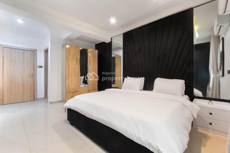 Luxury 2 Bedrooms Apartment, Off Admiralty, Lekki Phase 1, Lekki, Lagos, Flat / Apartment Short Let