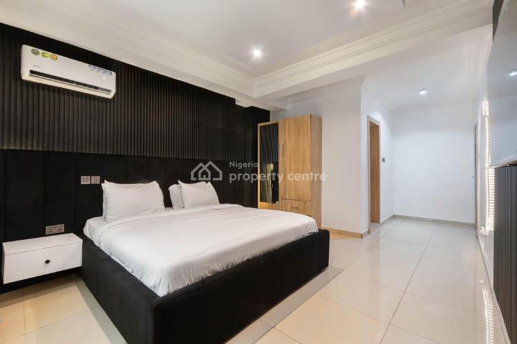 Luxury 2 Bedrooms Apartment, Off Admiralty, Lekki Phase 1, Lekki, Lagos, Flat / Apartment Short Let