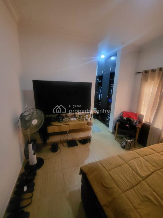 Cozy 2 Bedroom Flat (unfurnished), Jakande, Lekki, Lagos, Flat / Apartment for Rent