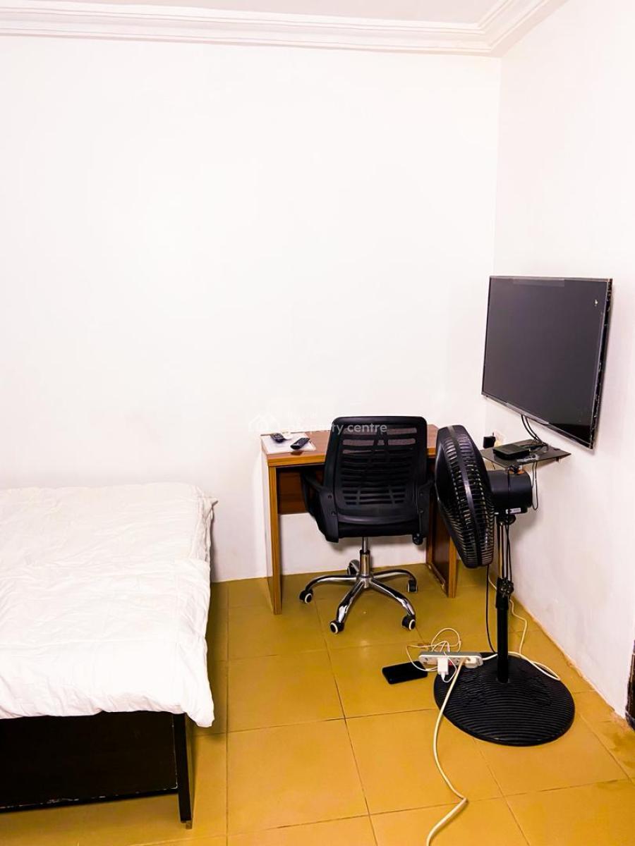 Self Contain Apartment, No. 5, Epe Close, Off Sokoto Street, Area 1, Garki, Abuja, Self Contain (single Rooms) Short Let