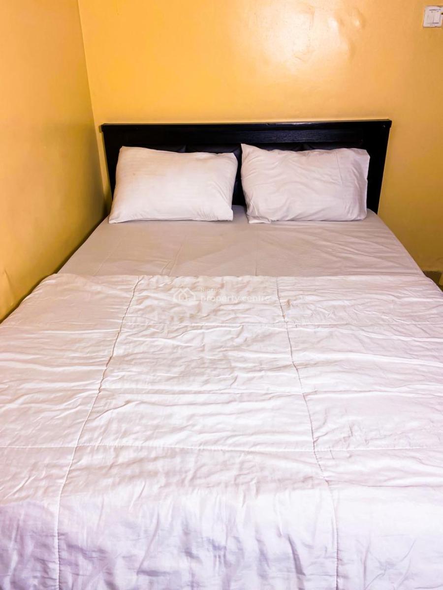 Self Contain Apartment (mofe), No. 5, Epe Close, Off Sokoto Street, Area 1, Garki, Abuja, Self Contain (single Rooms) Short Let