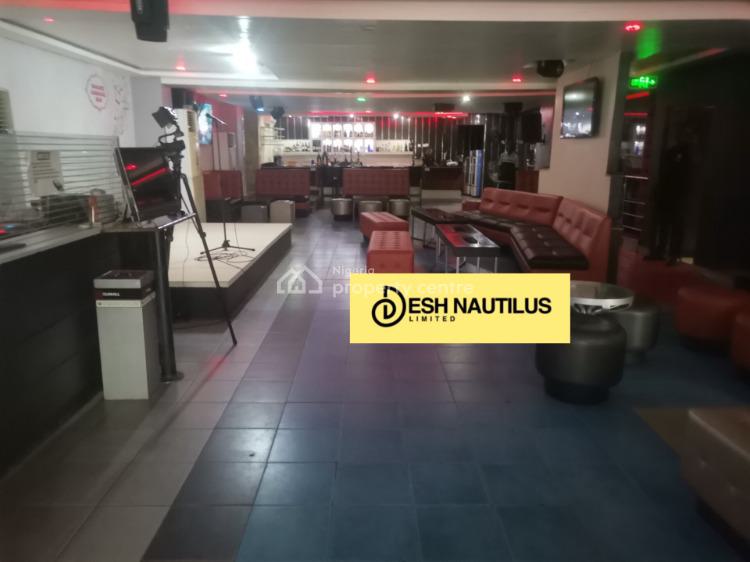 250sqm Shop, Victoria Island (vi), Lagos, Shop for Rent