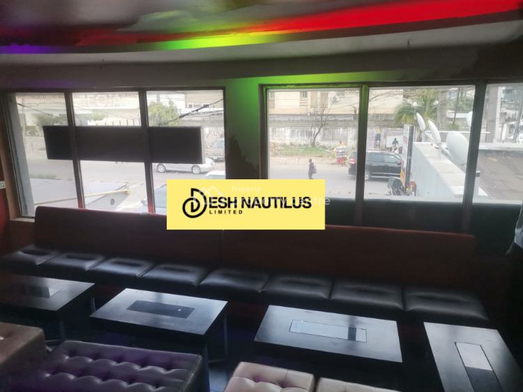 250sqm Shop, Victoria Island (vi), Lagos, Shop for Rent