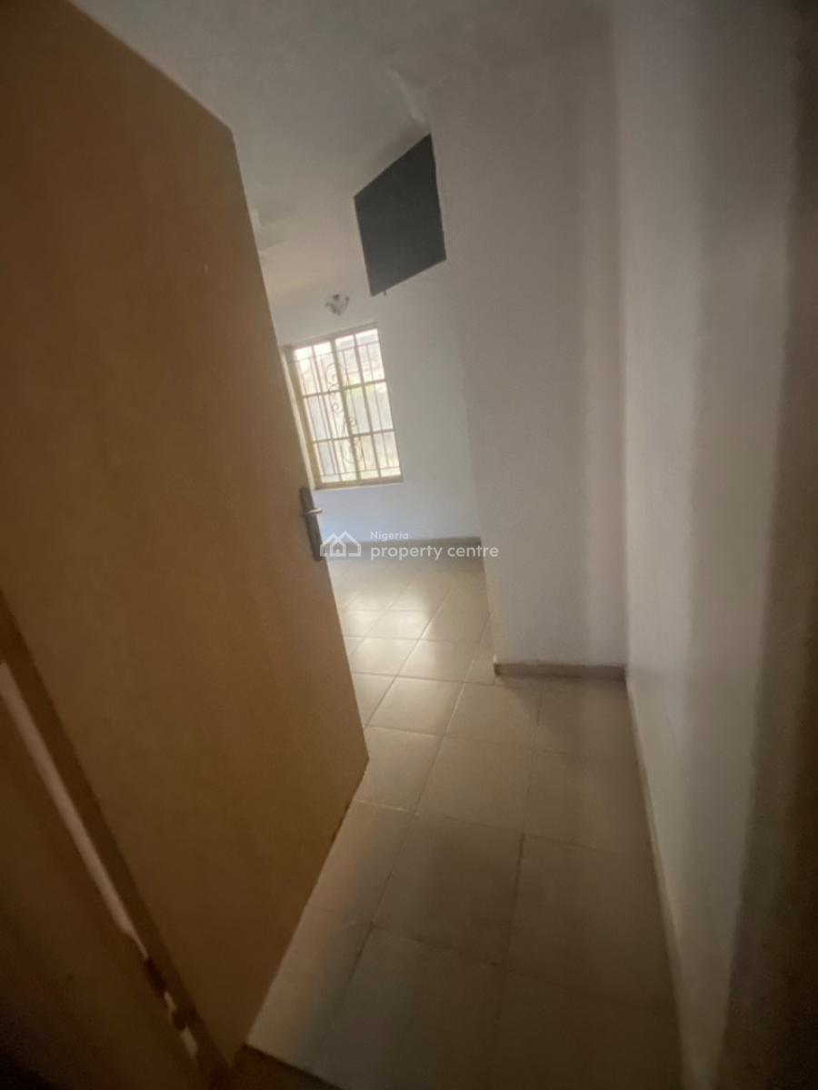 Luxuriously Spacious 2 Bedrooms Flat with Excellent Finishing, 13a, Segun Street Abijo, Tera Court., Abijo, Lekki, Lagos, Flat / Apartment for Rent