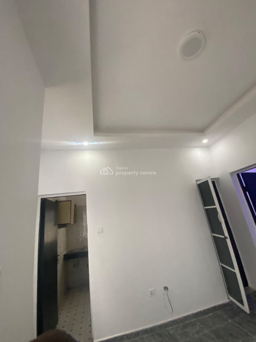 Luxuriously Spacious Mini Flat with Excellent Finishing, 13a, Segun Street Sangotedo,tera Court., Sangotedo, Ajah, Lagos, Mini Flat (room and Parlour) for Rent