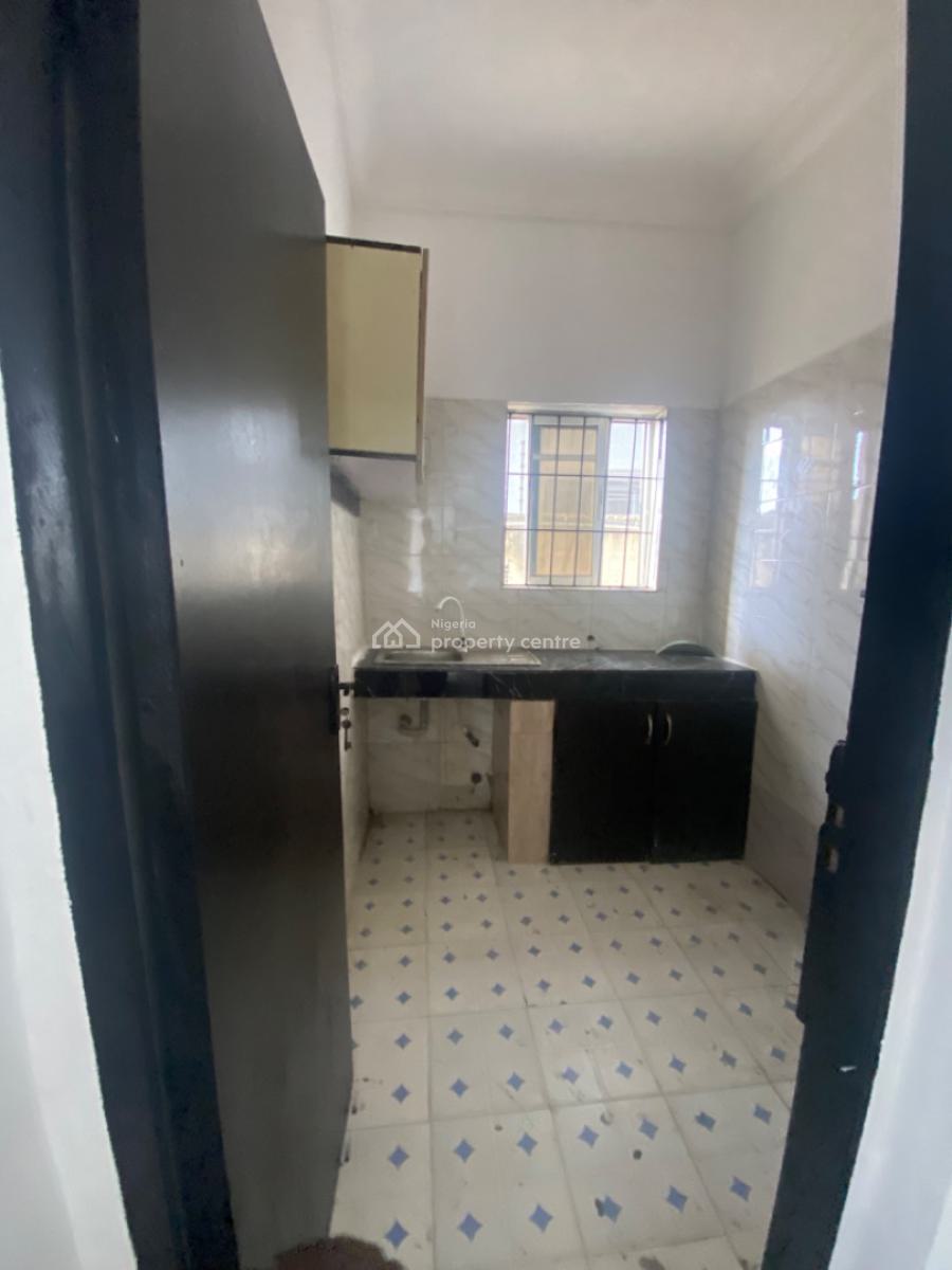 Luxuriously Spacious Mini Flat with Excellent Finishing, 13a, Segun Street Sangotedo,tera Court., Sangotedo, Ajah, Lagos, Mini Flat (room and Parlour) for Rent