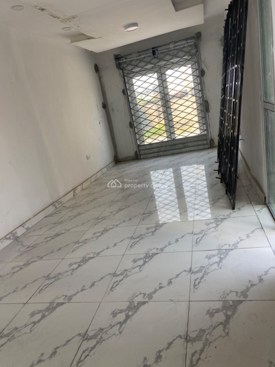 Luxuriously Spacious Shop with Excellent Finishing, 13a, Segun Street Abijo, Abijo, Lekki, Lagos, Shop for Rent