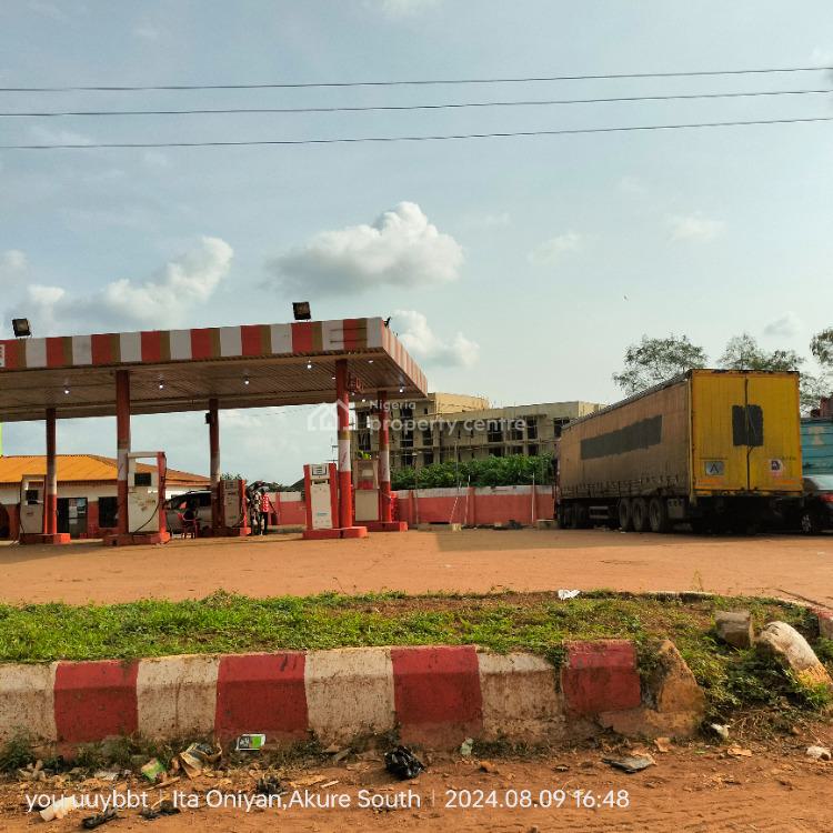 Filling Station, at  Road Block, Futa Junction, Akure, Ondo, Filling Station for Sale
