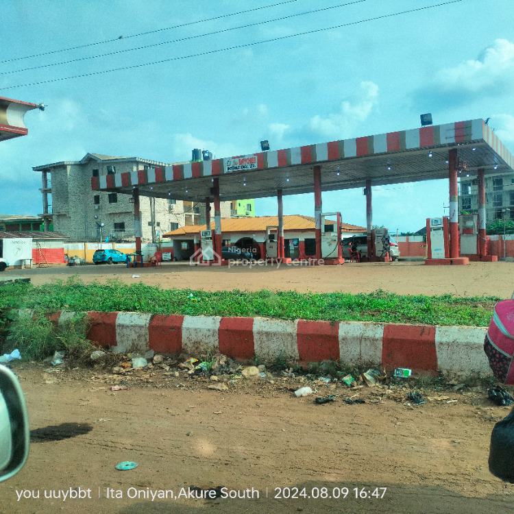 Filling Station, at  Road Block, Futa Junction, Akure, Ondo, Filling Station for Sale
