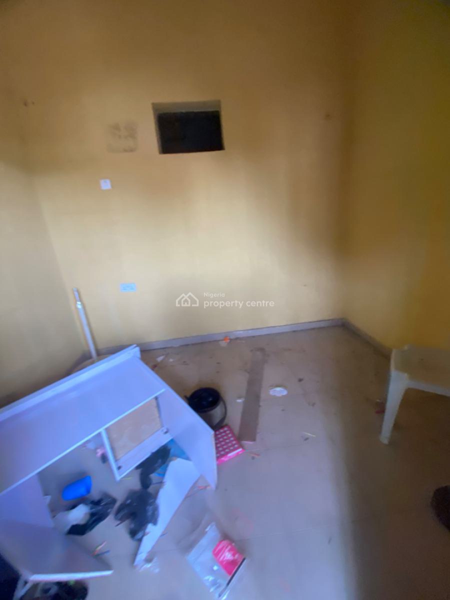 Luxuriously Spacious Shop, No. 1, Dusumu Street, Sangotedo, Ajah, Lagos, Shop for Rent