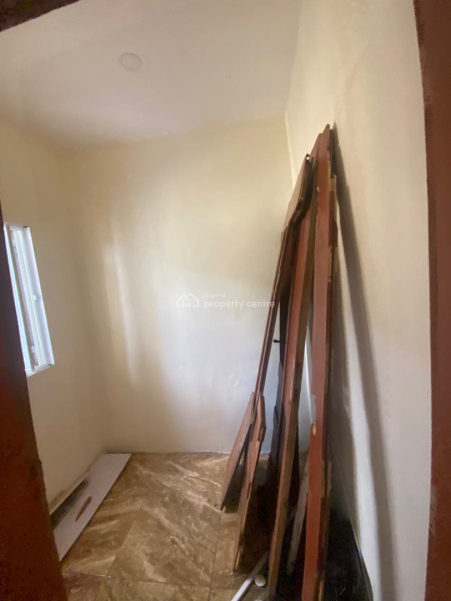 Luxuriously Spacious Standard 3bedroom  Flat with Excellent Finishing, No. 1, Dusumu Street Sangotedo, Sangotedo, Ajah, Lagos, House for Rent