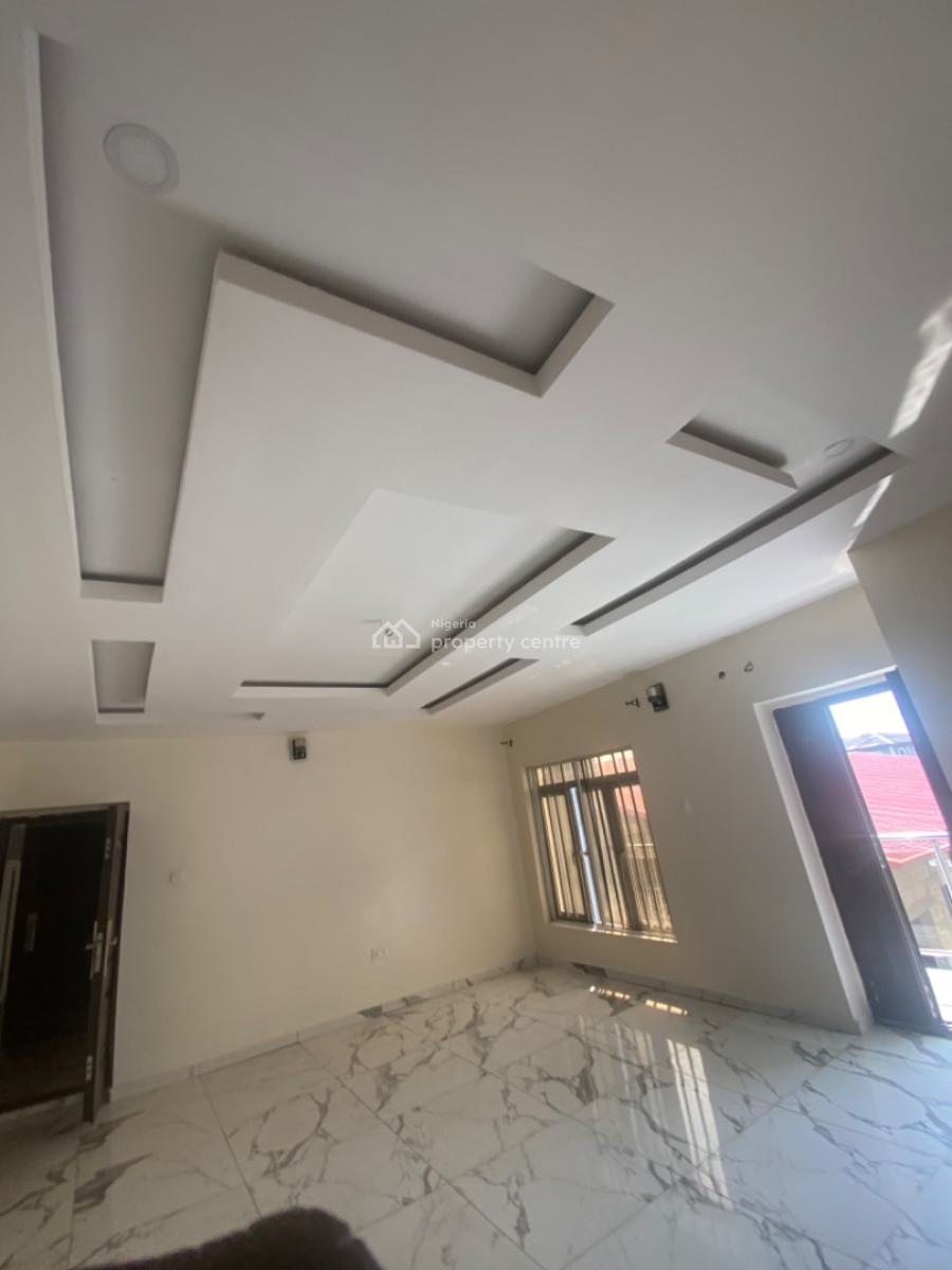 Luxuriously Spacious Standard 3bedroom  Flat with Excellent Finishing, No. 1, Dusumu Street Sangotedo, Sangotedo, Ajah, Lagos, House for Rent