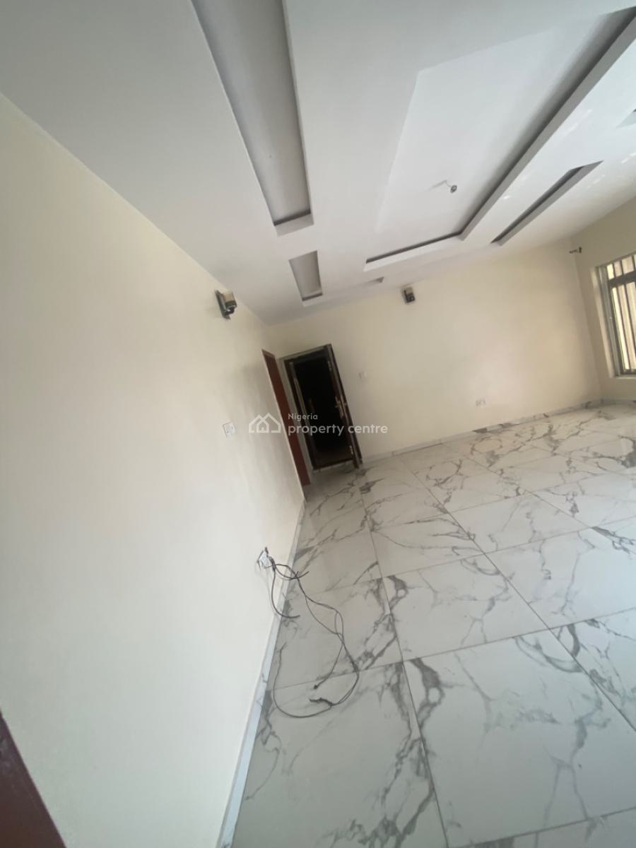 Luxuriously Spacious Standard 3bedroom  Flat with Excellent Finishing, No. 1, Dusumu Street Sangotedo, Sangotedo, Ajah, Lagos, House for Rent