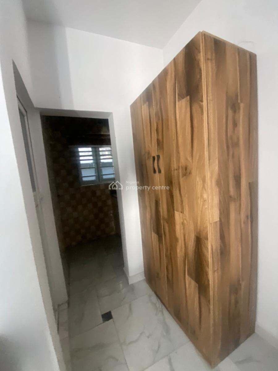 Luxuriously Spacious Standard Self Contain with Excellent Finishing, No. 1, Dusumu Street, Awoyaya, Ibeju Lekki, Lagos, Self Contain (single Rooms) for Rent