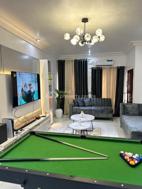 Luxury 2 Bedroom Apartment + Snooker, Ps5, Lekki Phase 1, Lekki, Lagos, Flat / Apartment Short Let