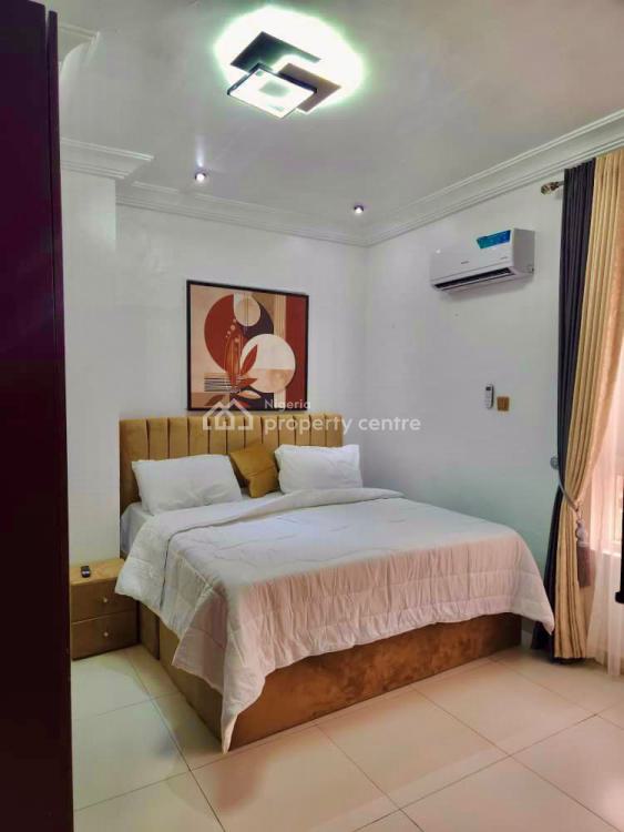Luxury 2 Bedroom Apartment + Snooker, Ps5, Lekki Phase 1, Lekki, Lagos, Flat / Apartment Short Let