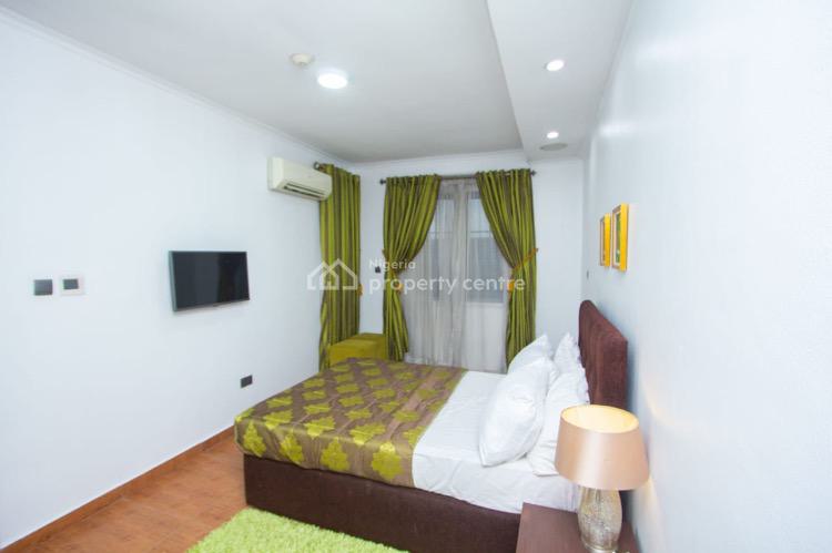 Luxury 3 Bedroom Maisonette + Gym, Pool, Off Admiralty, Lekki Phase 1, Lekki, Lagos, Flat / Apartment Short Let