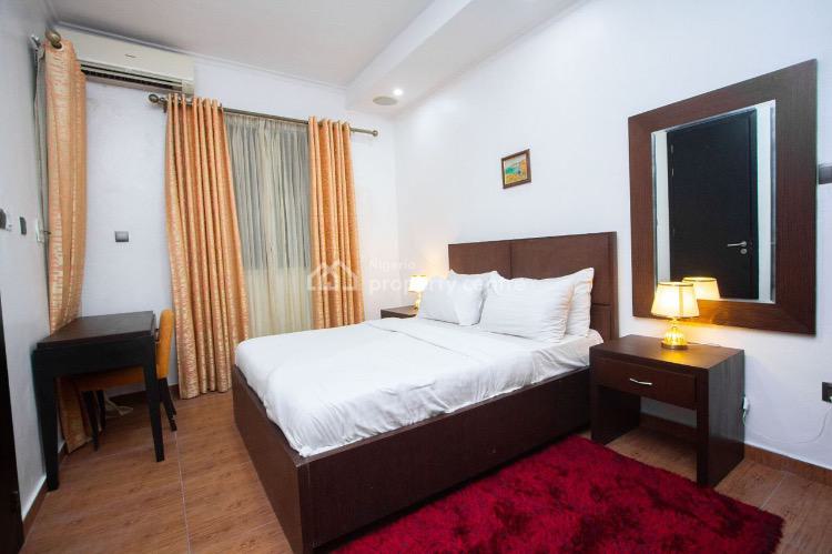 Luxury 4 Bedroom Maisonette + Gym, Pool, Off Admiralty, Lekki Phase 1, Lekki, Lagos, Flat / Apartment Short Let