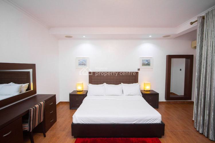 Luxury 4 Bedroom Maisonette + Gym, Pool, Off Admiralty, Lekki Phase 1, Lekki, Lagos, Flat / Apartment Short Let