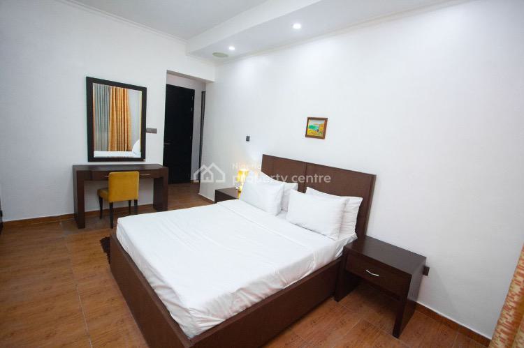 Luxury 4 Bedroom Maisonette + Gym, Pool, Off Admiralty, Lekki Phase 1, Lekki, Lagos, Flat / Apartment Short Let