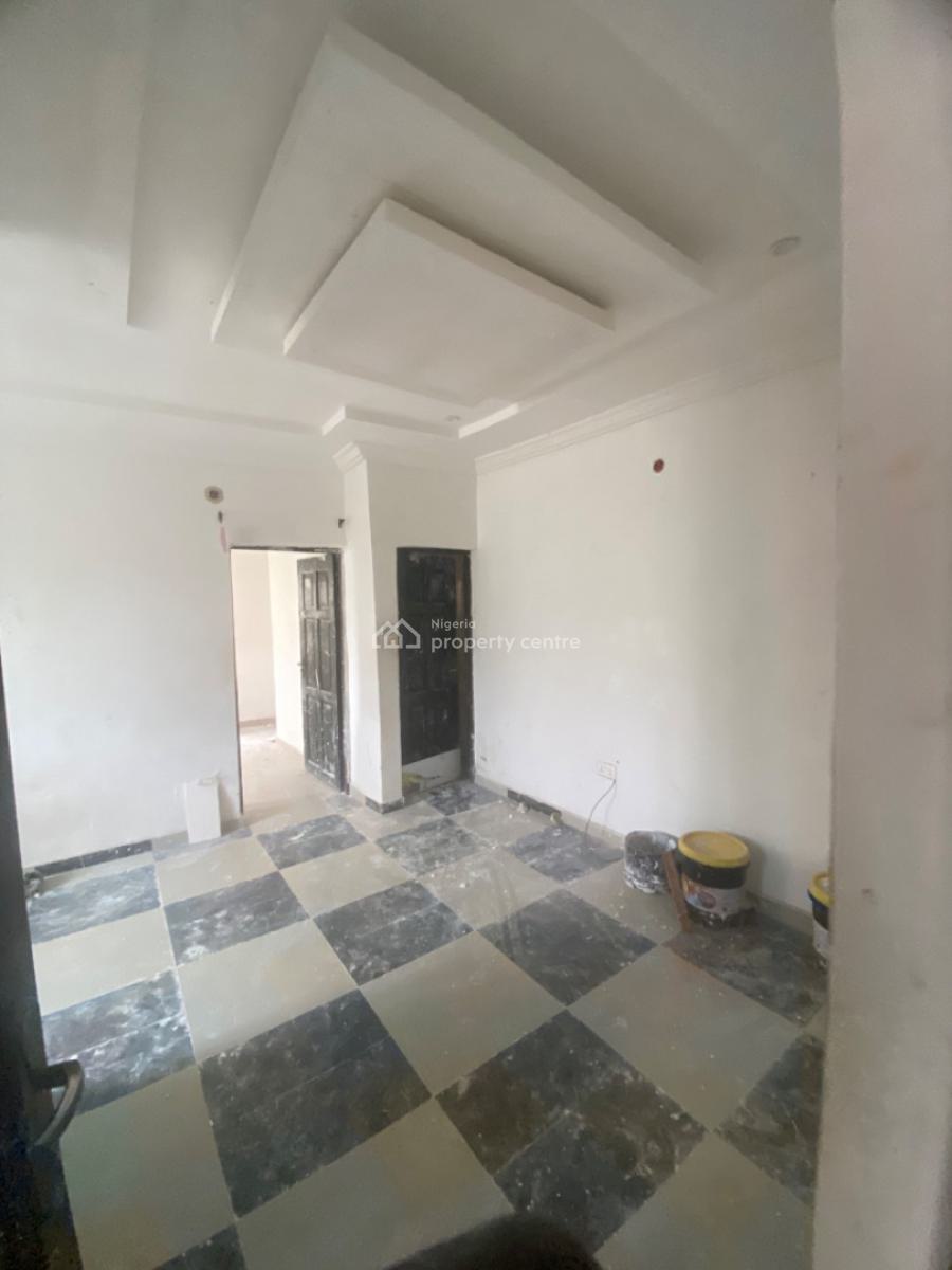 Luxuriously Spacious Mini Flat  Apartment with Excellent Finishing, No. 13, Akande Close, Sangotedo, Ajah, Lagos, Mini Flat (room and Parlour) for Rent
