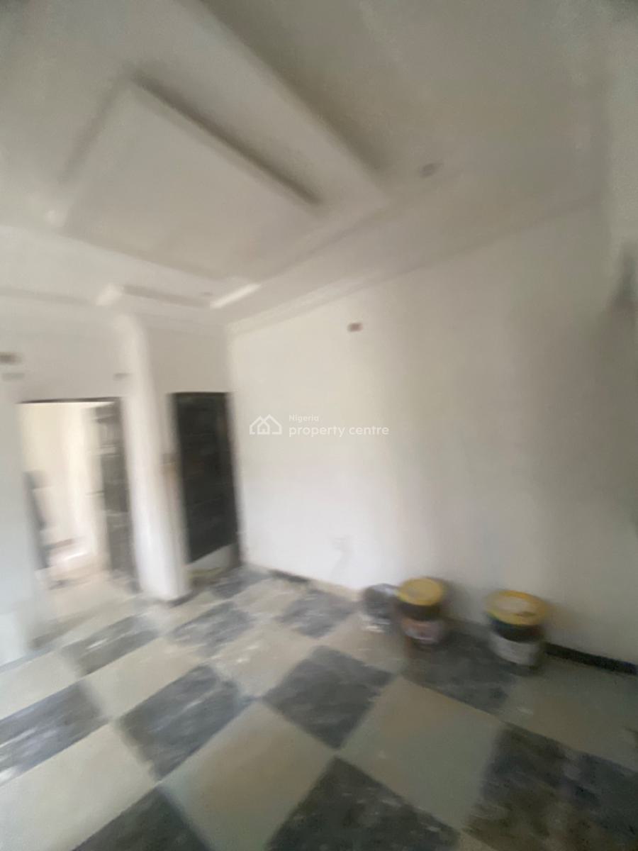 Luxuriously Spacious Mini Flat  Apartment with Excellent Finishing, No. 13, Akande Close, Sangotedo, Ajah, Lagos, Mini Flat (room and Parlour) for Rent