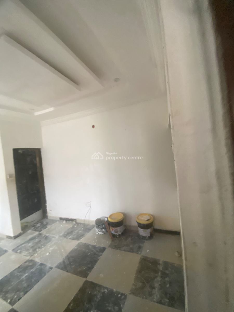 Luxuriously Spacious Mini Flat  Apartment with Excellent Finishing, No. 13, Akande Close, Sangotedo, Ajah, Lagos, Mini Flat (room and Parlour) for Rent