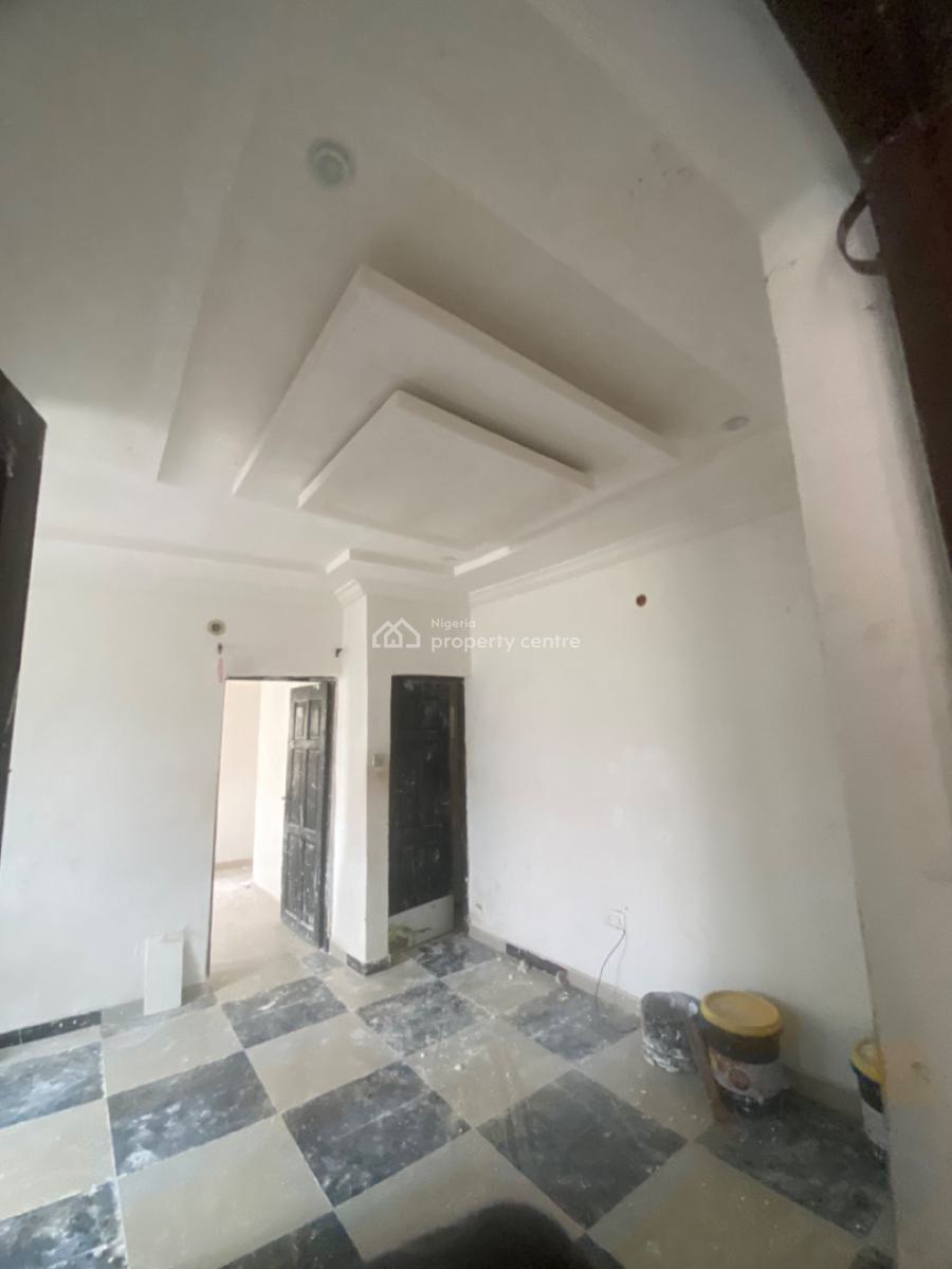 Luxuriously Spacious Mini Flat  Apartment with Excellent Finishing, No. 13, Akande Close, Sangotedo, Ajah, Lagos, Mini Flat (room and Parlour) for Rent