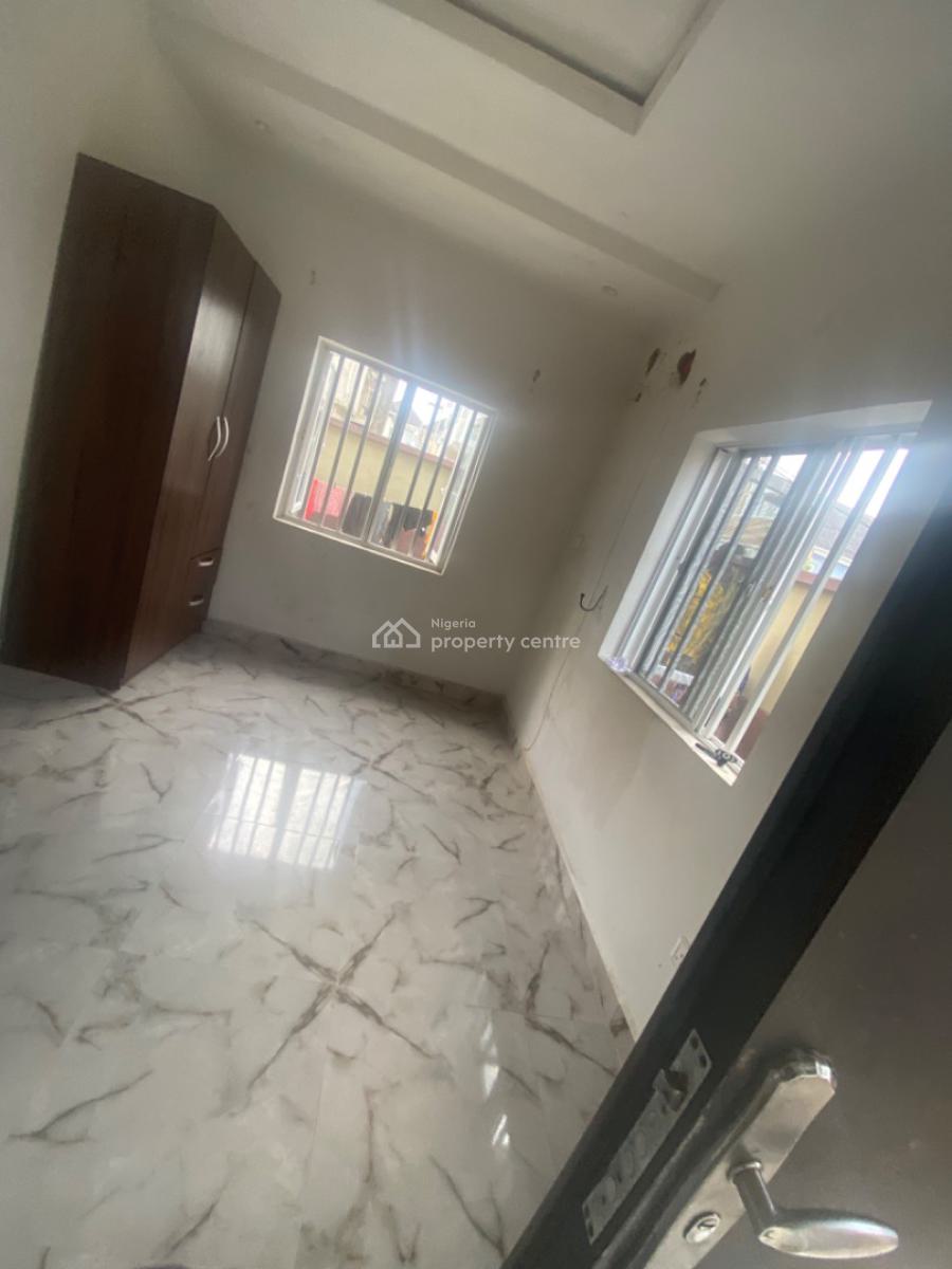 Luxuriously Spacious Self Contain  Apartment with Excellent Finishing, No. 13, Akande Close, Sangotedo, Ajah, Lagos, Self Contain (single Rooms) for Rent