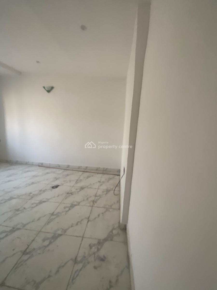 Luxuriously Spacious Bran Mini Flat Apartment with Excellent Finishing, No. 13, Akande Close, Sangotedo, Ajah, Lagos, Mini Flat (room and Parlour) for Rent