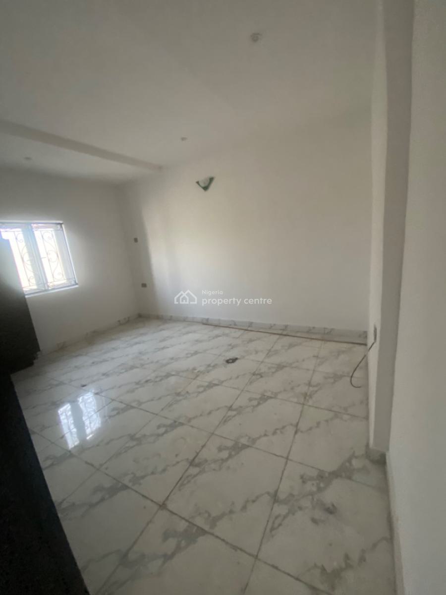 Luxuriously Spacious Bran Mini Flat Apartment with Excellent Finishing, No. 13, Akande Close, Sangotedo, Ajah, Lagos, Mini Flat (room and Parlour) for Rent