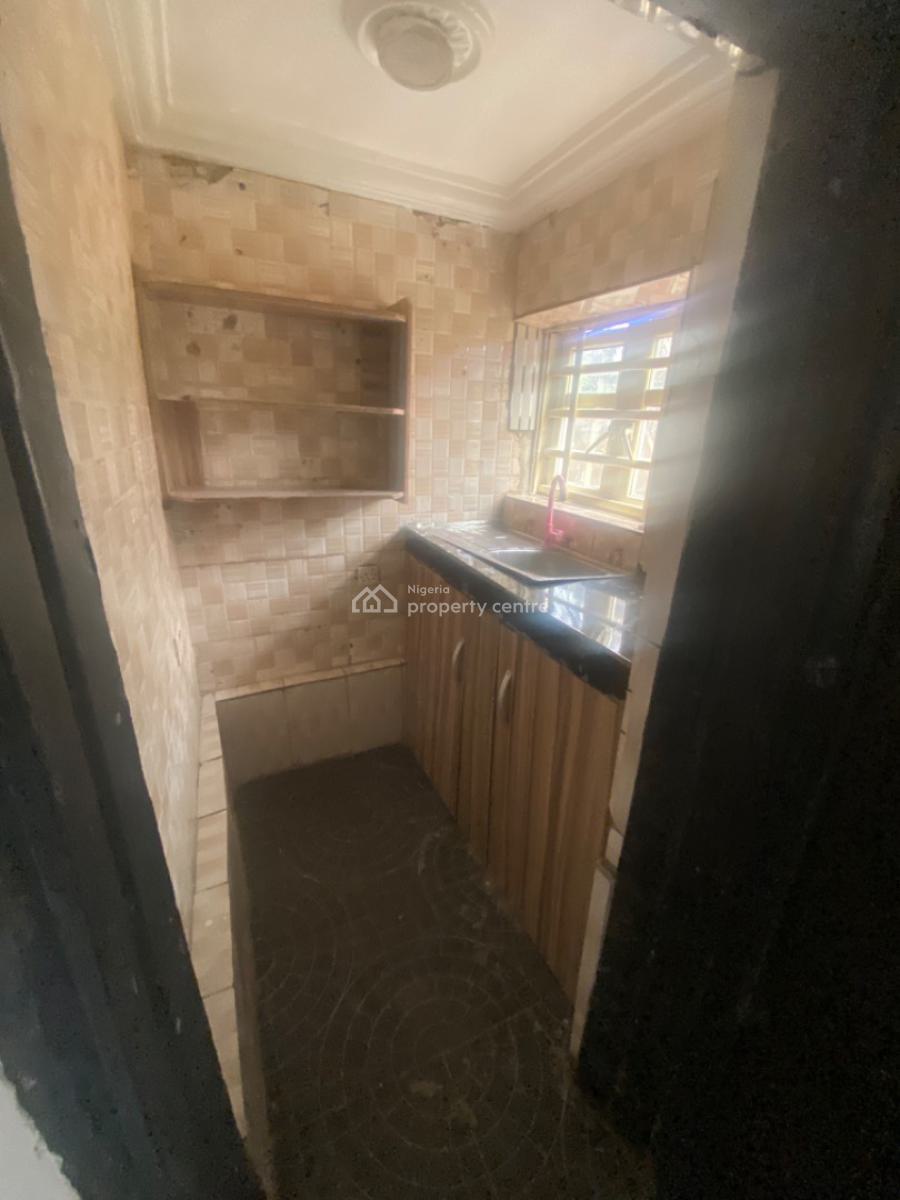 Luxuriously Spacious Bran Mini Flat Apartment with Excellent Finishing, No. 13, Akande Close, Sangotedo, Ajah, Lagos, Mini Flat (room and Parlour) for Rent