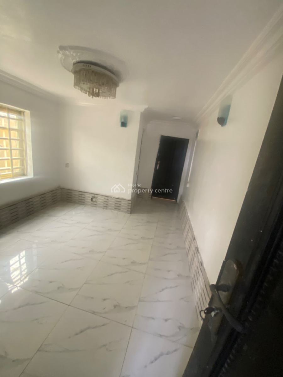 Luxuriously Spacious Bran Mini Flat Apartment with Excellent Finishing, No. 13, Akande Close, Sangotedo, Ajah, Lagos, Mini Flat (room and Parlour) for Rent